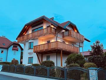 Ferienwohnung für 4 Personen, mit Ausblick und Balkon in Absam