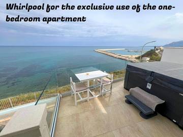 Gîte pour 4 personnes, avec jacuzzi et balcon à Balestrate