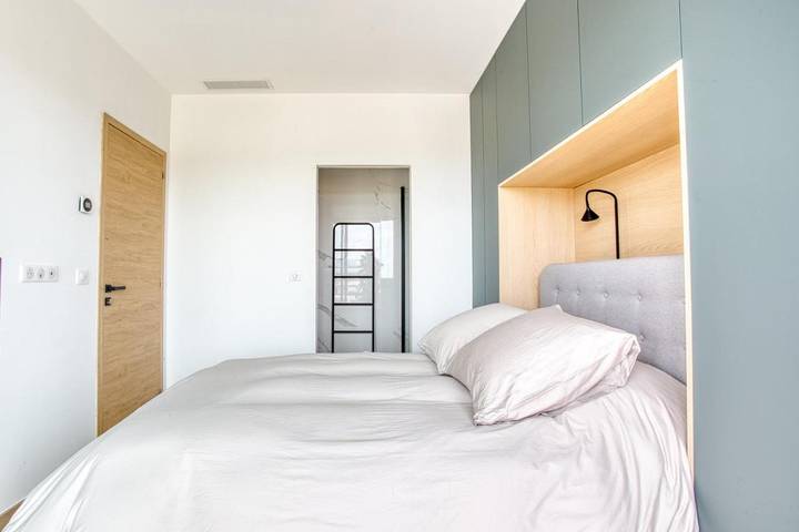 Maison d’hôte pour 10 personnes, avec jacuzzi ainsi que balcon et piscine à Fréjus - 4