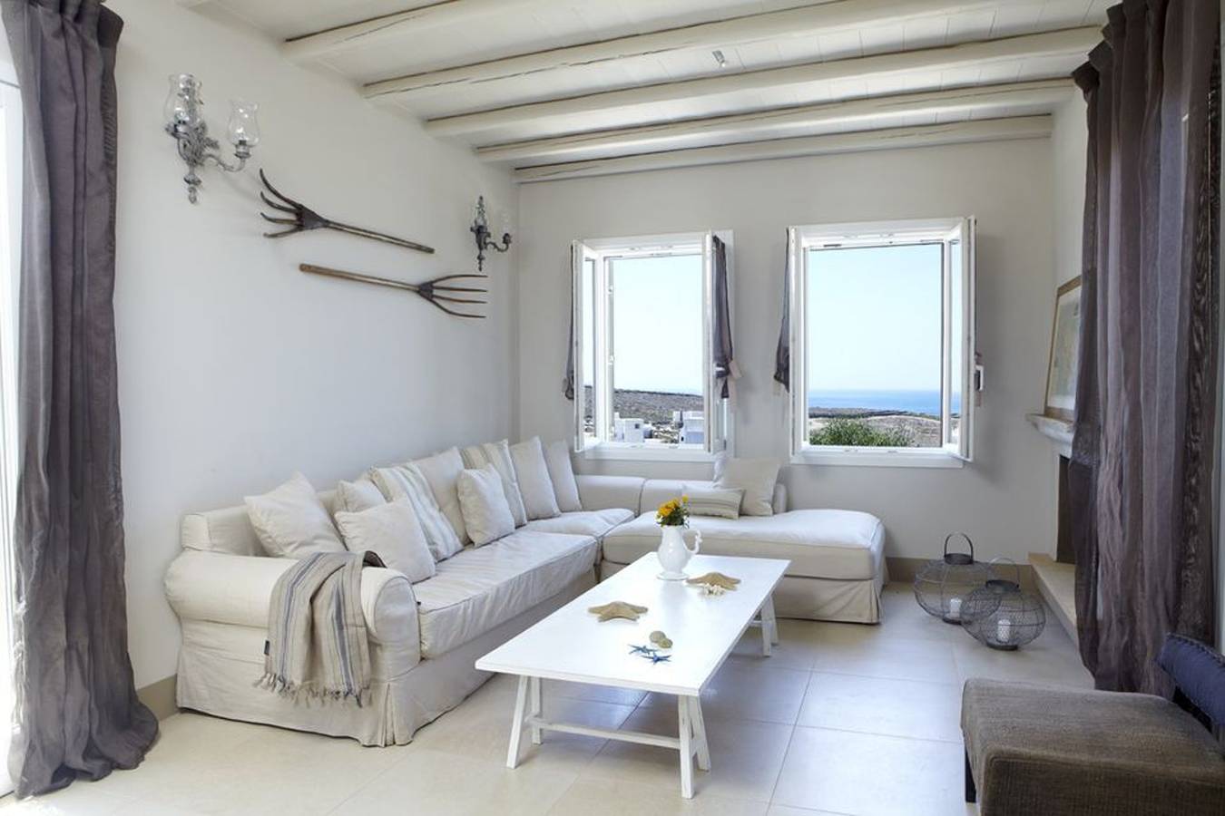 Villa Theralis, Divine Sea Views, Furnished Terrace, Tinos in Tinos