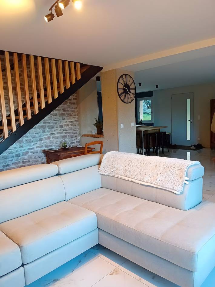 Gîte pour 8 personnes, avec Balcon et Jardin