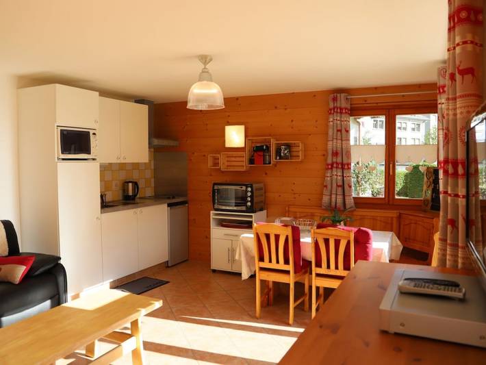 Gîte pour 2 personnes, avec Terrasse et Jardin à Salvan