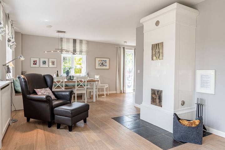 Ferienhaus für 7 Personen, mit Terrasse und Garten sowie Ausblick in Süderende