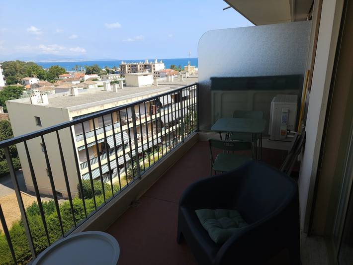 Studio für 2 Personen, mit Balkon in Antibes