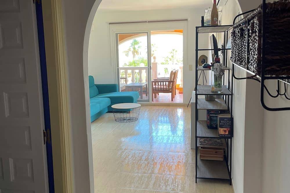 Eckhaus mit Garten, Meersicht & Gemeinschaftspool. Wifi & Haustierfreundlich! in La Cumbre del Sol, Poble Nou de Benitatxell