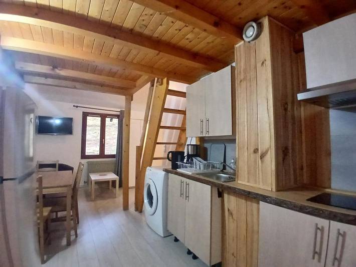 Gîte pour 8 personnes, avec jardin dans Station de Ceillac - 4