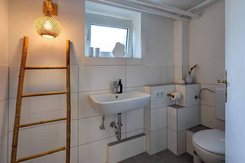 Geheel appartement, Grimmwelt - Apartment at the Bergpark in Kassel, Hessisches Bergland
