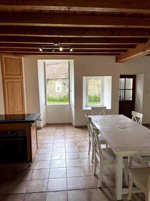 Location de vacances pour 6 personnes, avec jardin à Grand-Brassac - 2