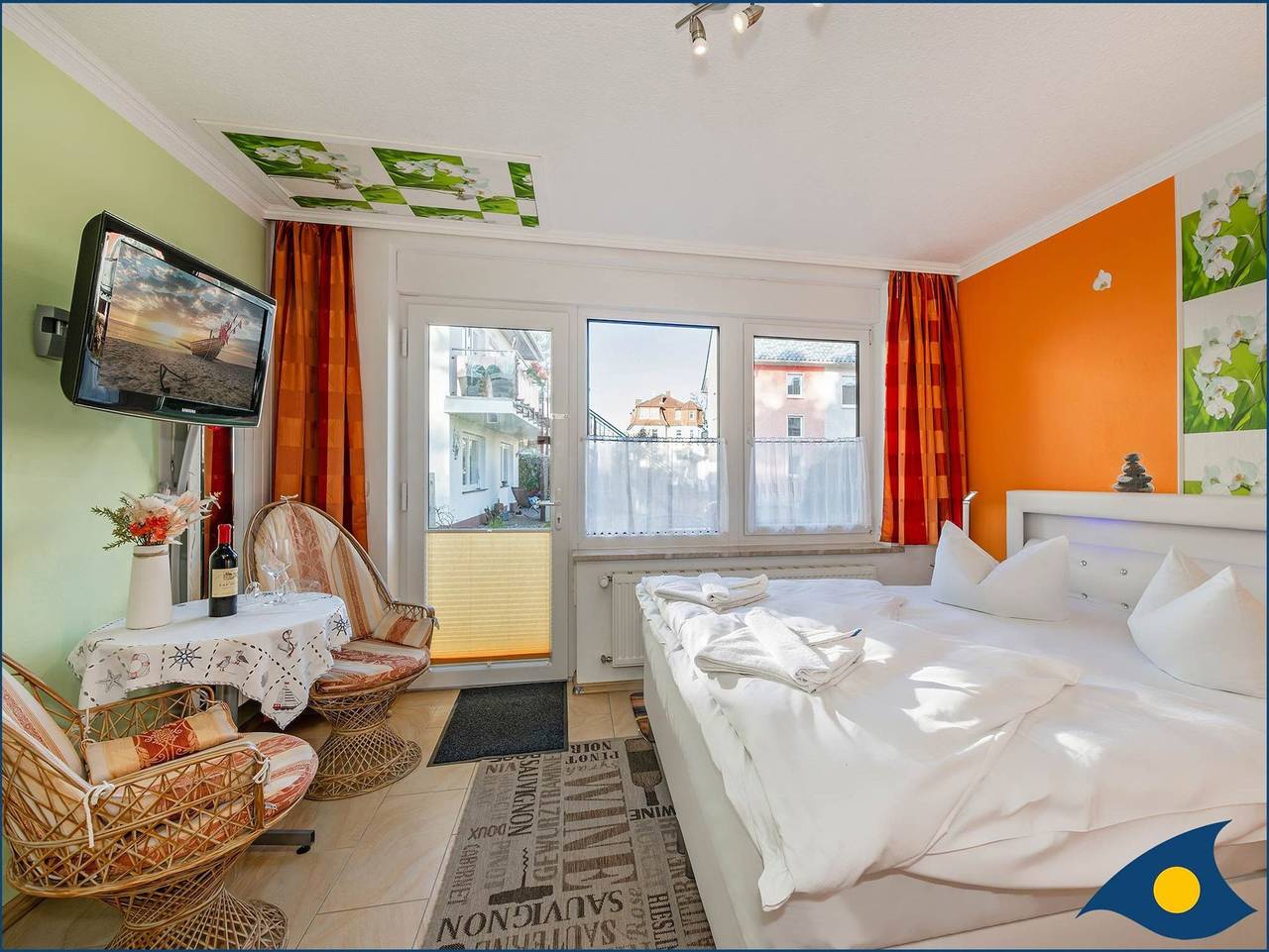 Ganze Ferienwohnung, Haus Kiefernduene Bungalow links - + Bungalow links in Drei Kaiserbäder, Heringsdorf