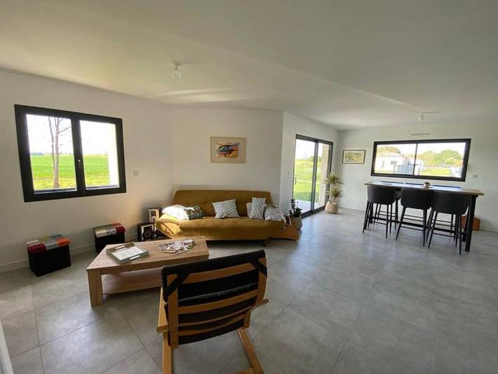 Location de vacances pour 6 personnes, avec vue ainsi que jardin et terrasse à Montech - 3