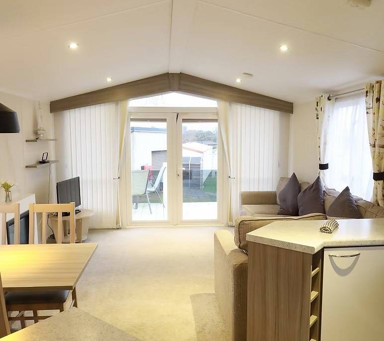 Ty Newydd Leisure Park 2-Bed Caravan, Sleeps 6 in Red Wharf Bay, Isle of Anglesey