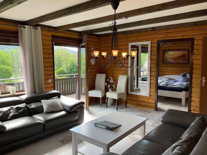 Ferienhaus für 10 Personen, mit Balkon und Terrasse sowie Garten und Seeblick in Arrach