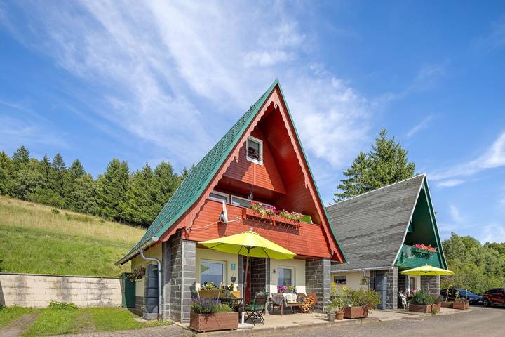 Ferienhaus für 6 Personen, mit Balkon am Rennsteig