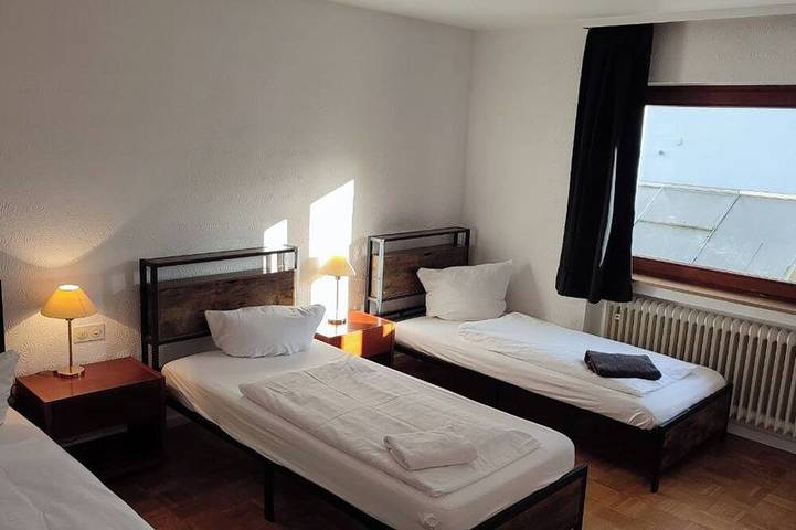 Großes Haus in Sandweier für bis zu 16 Gäste – 8 Schlafzimmer in Baden-Baden, Nordschwarzwald
