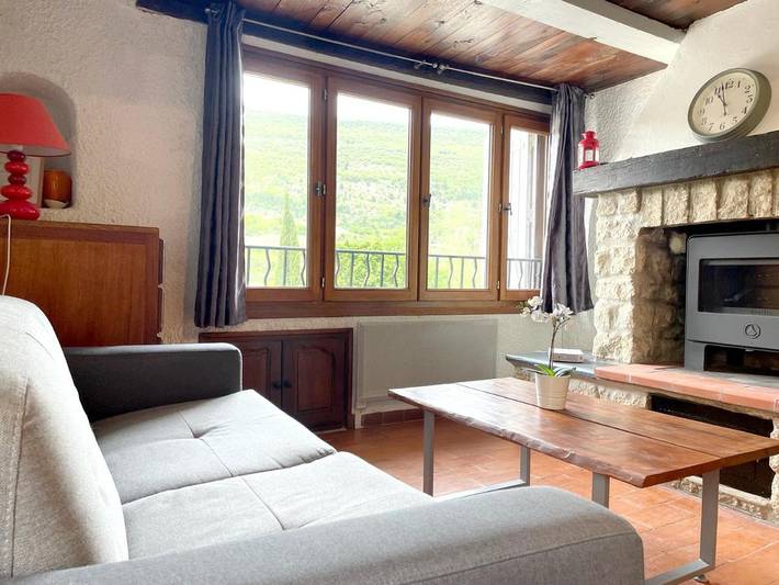 Location de vacances pour 6 personnes, avec jardin et piscine à La Roche-sur-le-Buis - 2