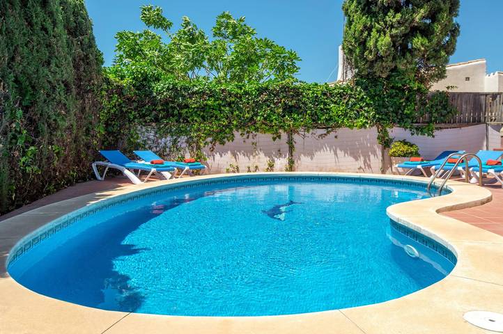 Casa rural para 8 personas, con jardín en San Pedro Alcántara - 2