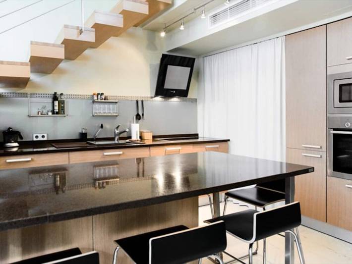 Appartement de vacances entier, Charming San Sebastián de Los Reyes - Loft, 2 chambres, 2 salles de bain, parkin in San Sebastián de los Reyes, Área Metropolitana de Madrid