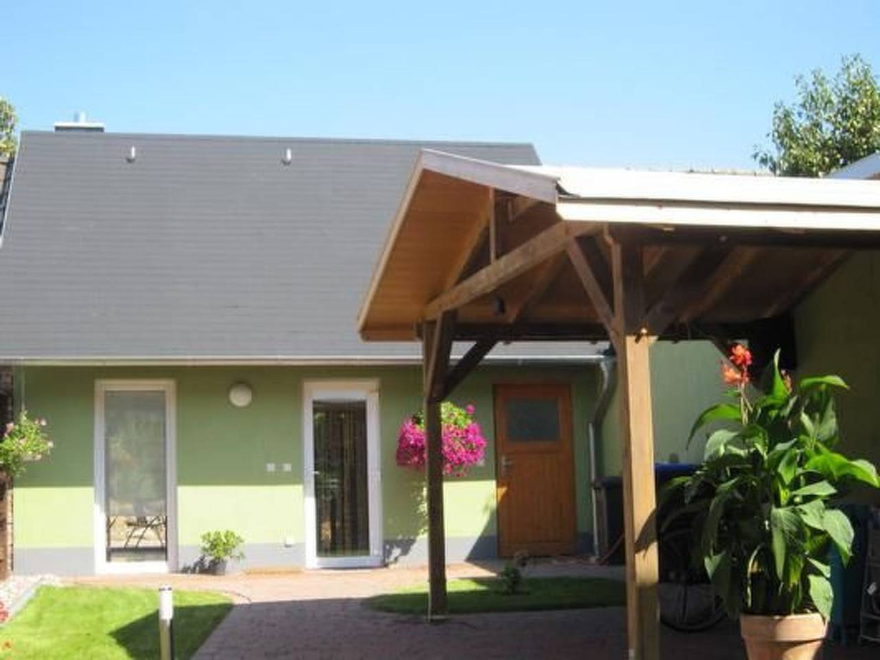 Malchow mit Grill, Garten und Terrasse in Malchow, Fleesensee