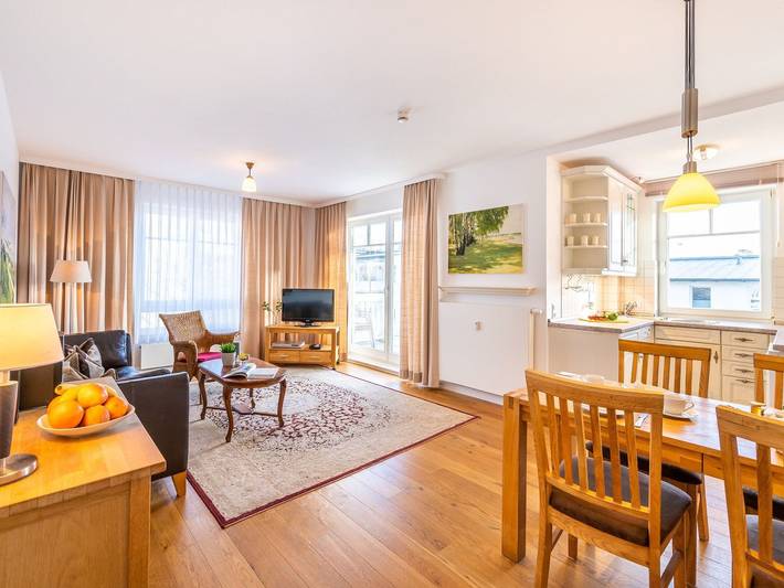 Ferienwohnung für 2 Personen, mit Balkon in Binz - 3