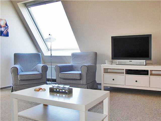 Ferienwohnung für 4 Personen, mit Balkon/Terrasse und Terrasse sowie Garten in Westerdeichstrich - 2