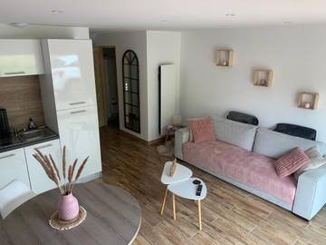 Gîte pour 2 personnes, avec terrasse et jacuzzi à Ponthoile