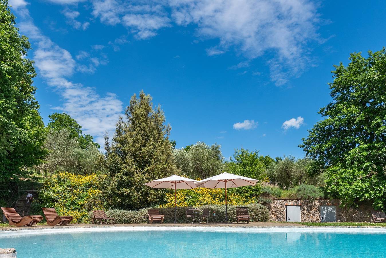 Boerderijhuis 'Casa Luna' met gemeenschappelijk infinity-zoutwaterzwembad, privéterras en wifi in Chiusdino, Provincie Siena