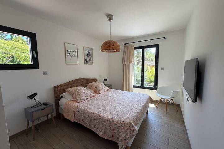 Location de vacances pour 6 personnes, avec Terrasse et Jardin à Ventabren - 4