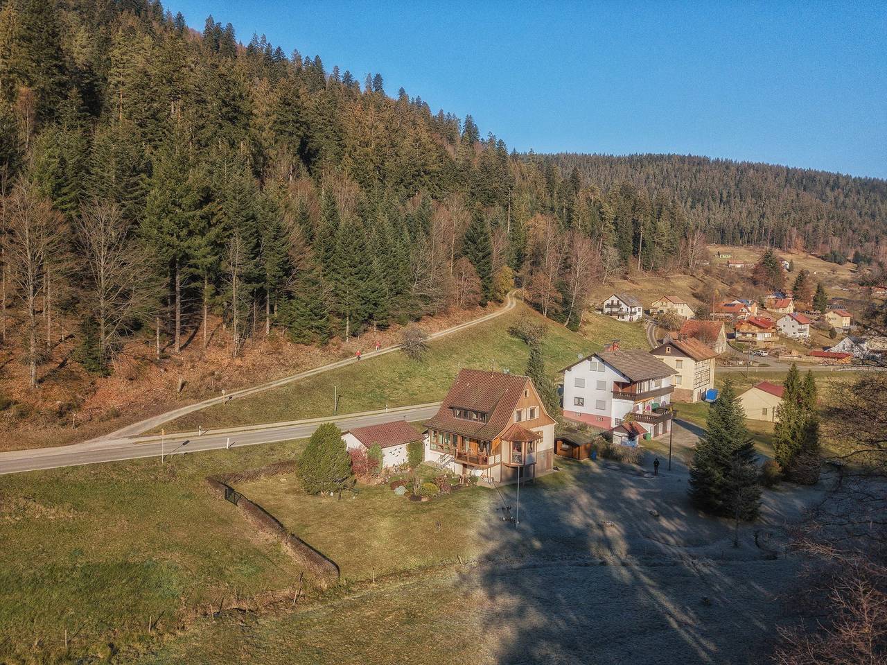 Ferienhaus Enztalblick - Ferienhaus mit Garten, 3 Schlafzimmer, max. 6 Personen in Enzklösterle, Nordschwarzwald