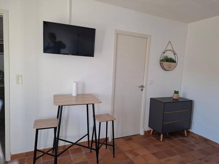Gîte pour 3 personnes, avec vue et terrasse à Levens - 4