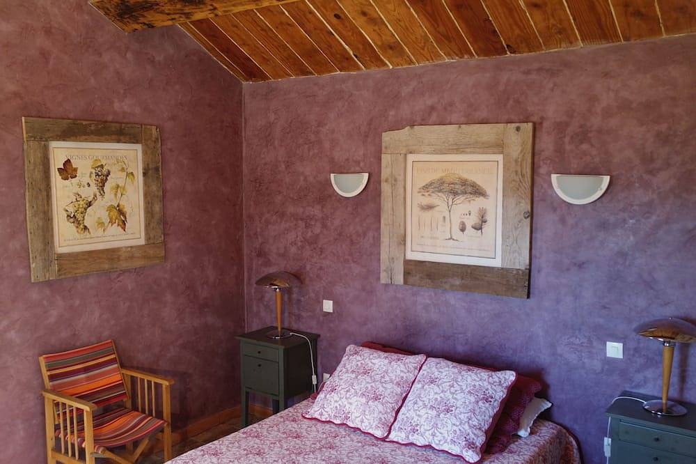 Schönes Ferienhaus im Luberon Regional Park in Viens, Regionaler Naturpark Luberon