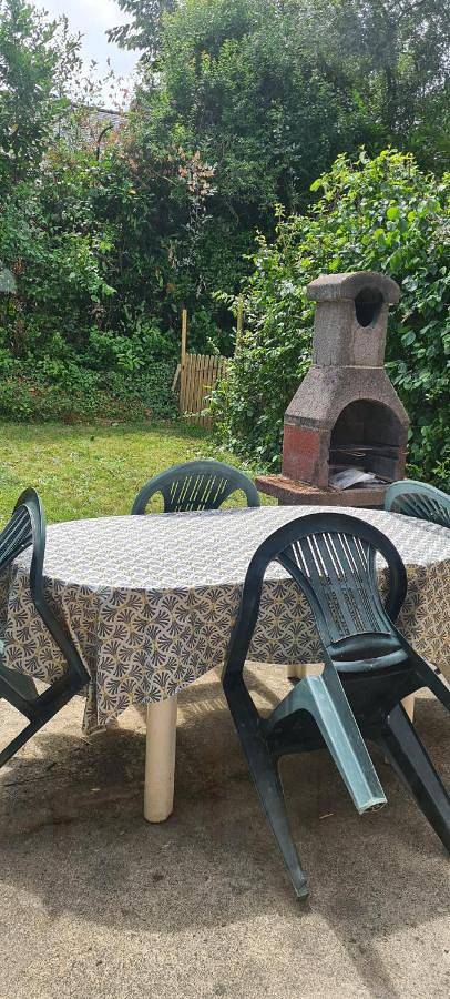 Gîte pour 4 personnes, avec Terrasse à La Roche-Derrien - 4