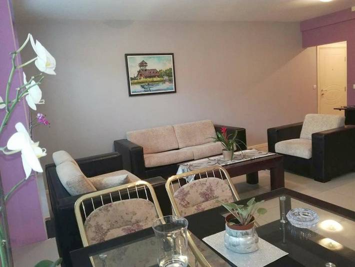 Gîte pour 3 personnes, avec terrasse et vue à Vršac