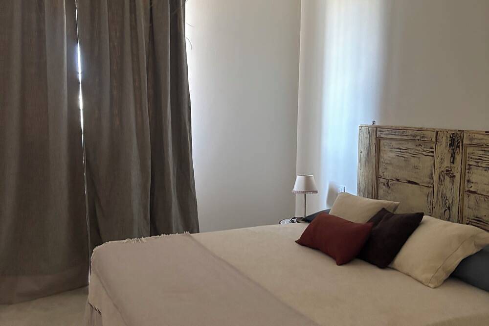 Cin It075030C200118473 Elegant and modern villa with swimming pool. in Galatone, Golf von Tarent
