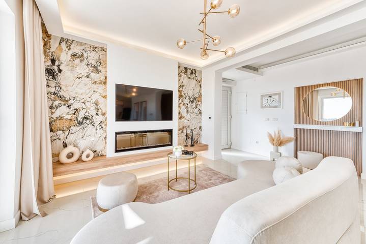 Villa pour 8 personnes, avec terrasse et jardin à Srebreno - 4