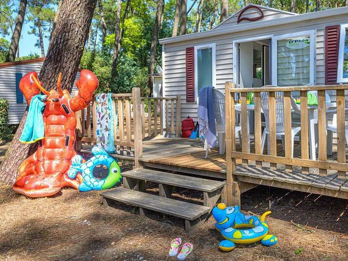 Camping pour 6 personnes, avec bassin pour enfant ainsi que sauna et terrasse à Saint-Hilaire-de-Riez - 3