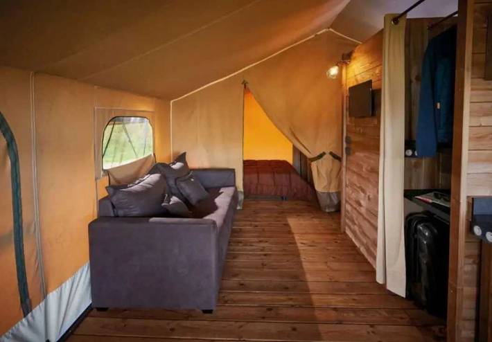 Tente pour 7 personnes, avec bassin pour enfant en Vendée - 4