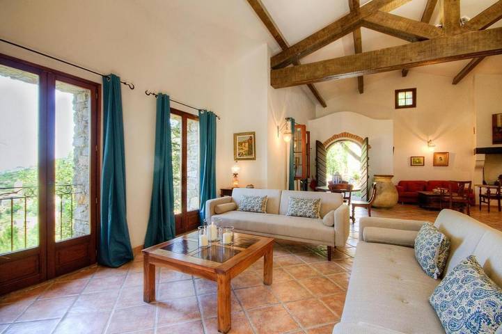 Gîte pour 4 personnes, avec jardin et jacuzzi à Lama - 3