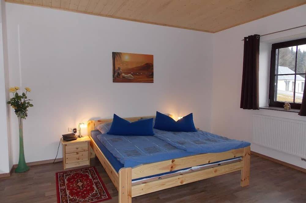 Ganze Wohnung, Neu Renovierte Ferienwohnung mit zwei Schlafzimmern im Bayerischen Wald in Bayerisch Eisenstein, Arberland