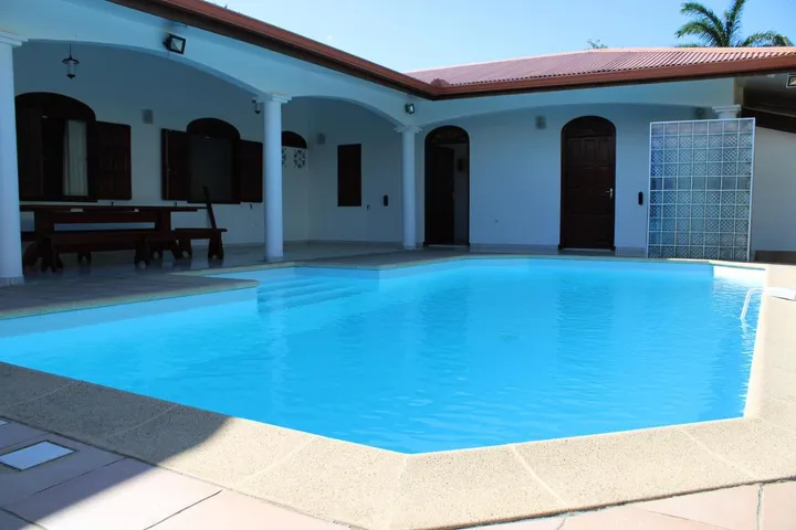 Chalet para 8 personas, con piscina además de jardín y vistas - 1