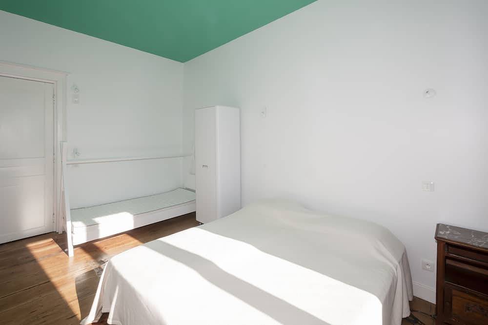 Villa Courreau in Vendays-Montalivet, Lesparre-Médoc region