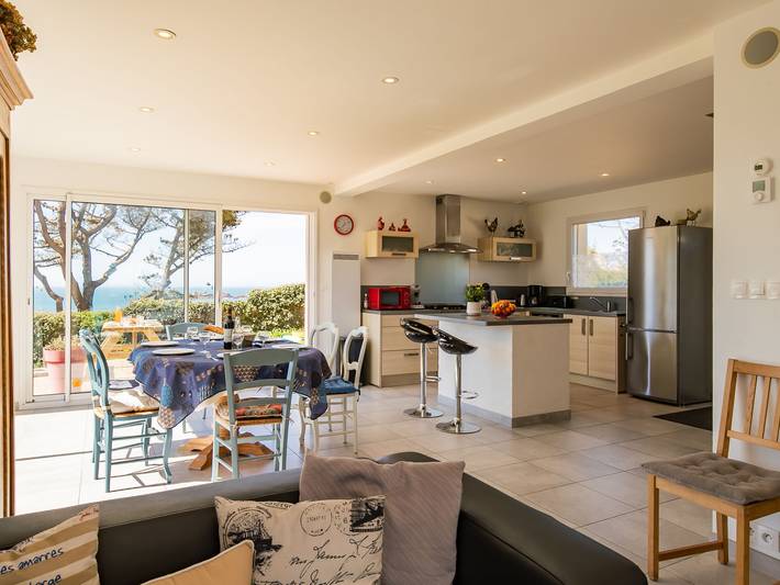 Location de vacances pour 6 personnes, avec terrasse et jardin à Plouarzel - 3