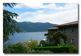 Entire apartment, Golfo Aranci in Porto Valtravaglia, Lago Maggiore (Lombardy)