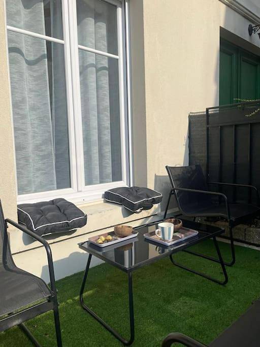 Appartement entier, Studio Terrasse Disney Paris in Serris, Seine-et-Marne