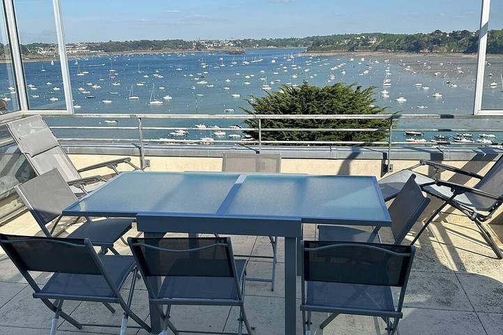 Gîte pour 6 personnes dans Office de Tourisme de Dinard