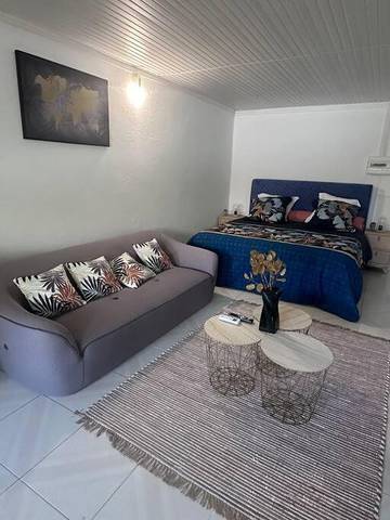 Gîte pour 2 personnes, avec terrasse et vue dans Plage de l'Autre Bord