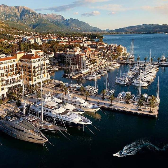Boot für 2 Personen, mit Ausblick in Montenegro - 2
