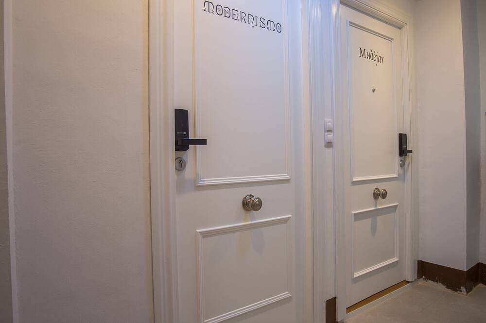 Entire apartment, Apartamento Modernismo in Teruel, Teruel Region