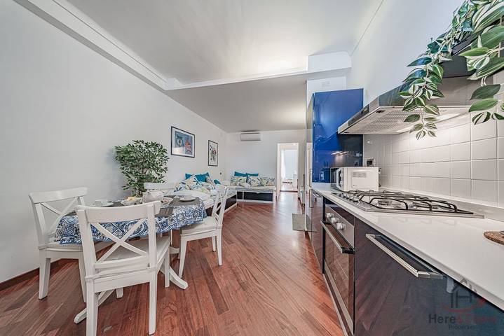Appartamento intero, [SeaSoul] Mare 300m • 6 Guests • Centro Storico in Bau Bau village, Albissola Marina