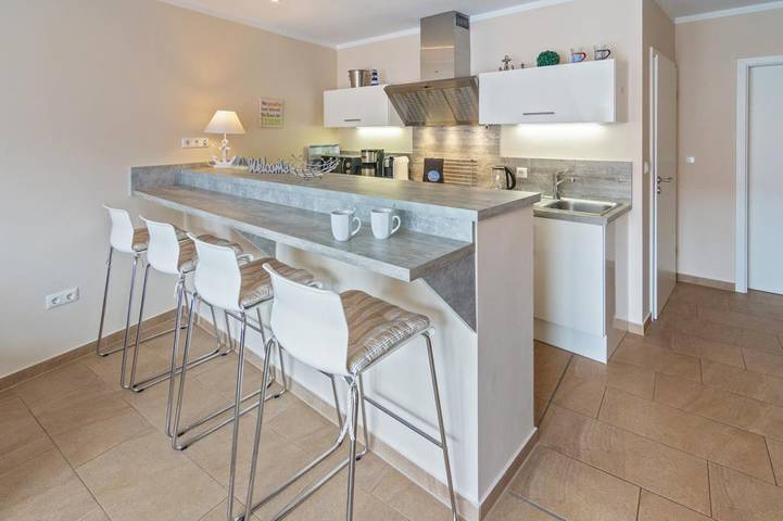 Ferienwohnung für 4 Personen, mit Balkon in Norddeich Mole - 2