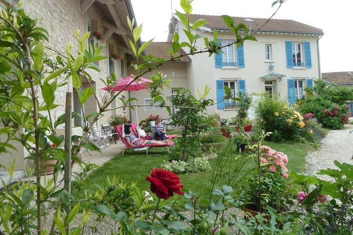 Gîte pour 2 personnes, avec jardin et terrasse à Val-de-Vesle
